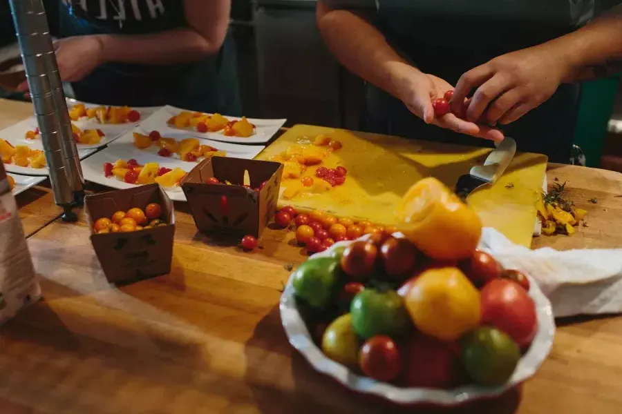 Prepping tomatoes with BLUD