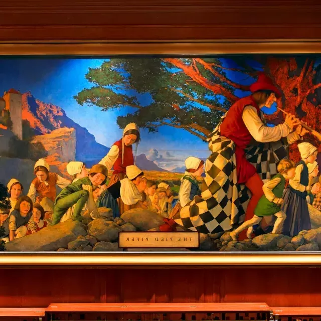 Mural de Pied Piper no Palace Hotel